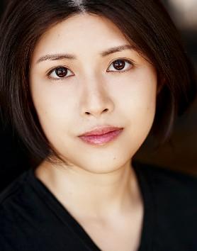Elizabeth Pham