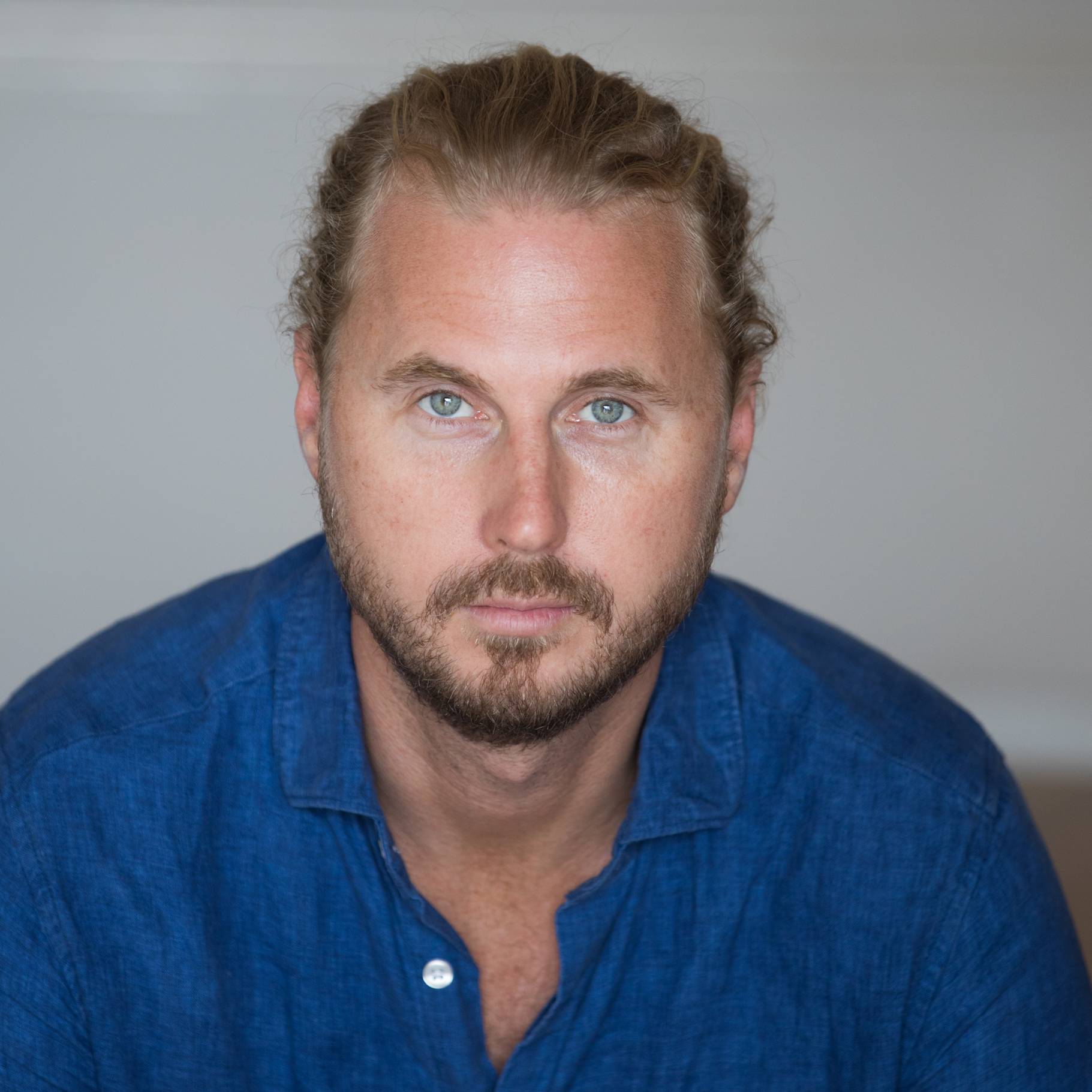 Chris Crowe