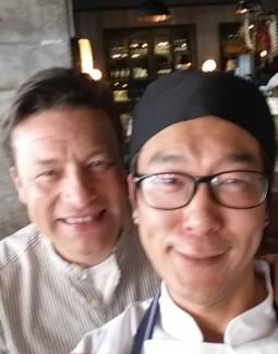 HO KIM