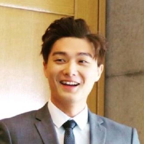 Nicholas Yau