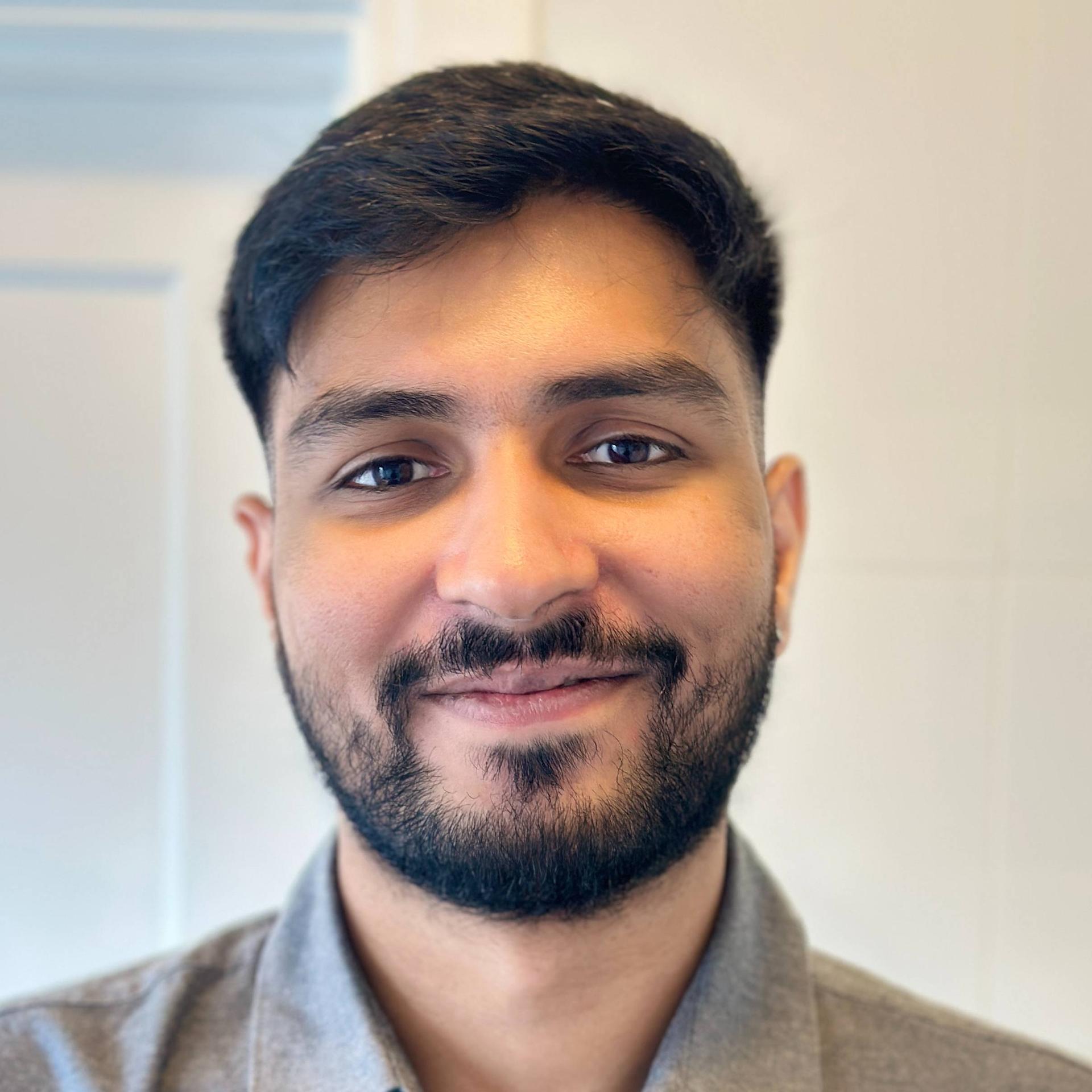 Anek Anil Kurukkanari