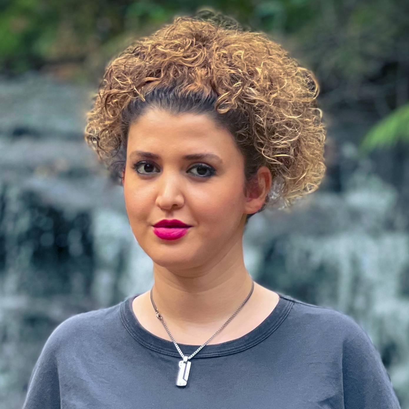 Solmaz Valipour