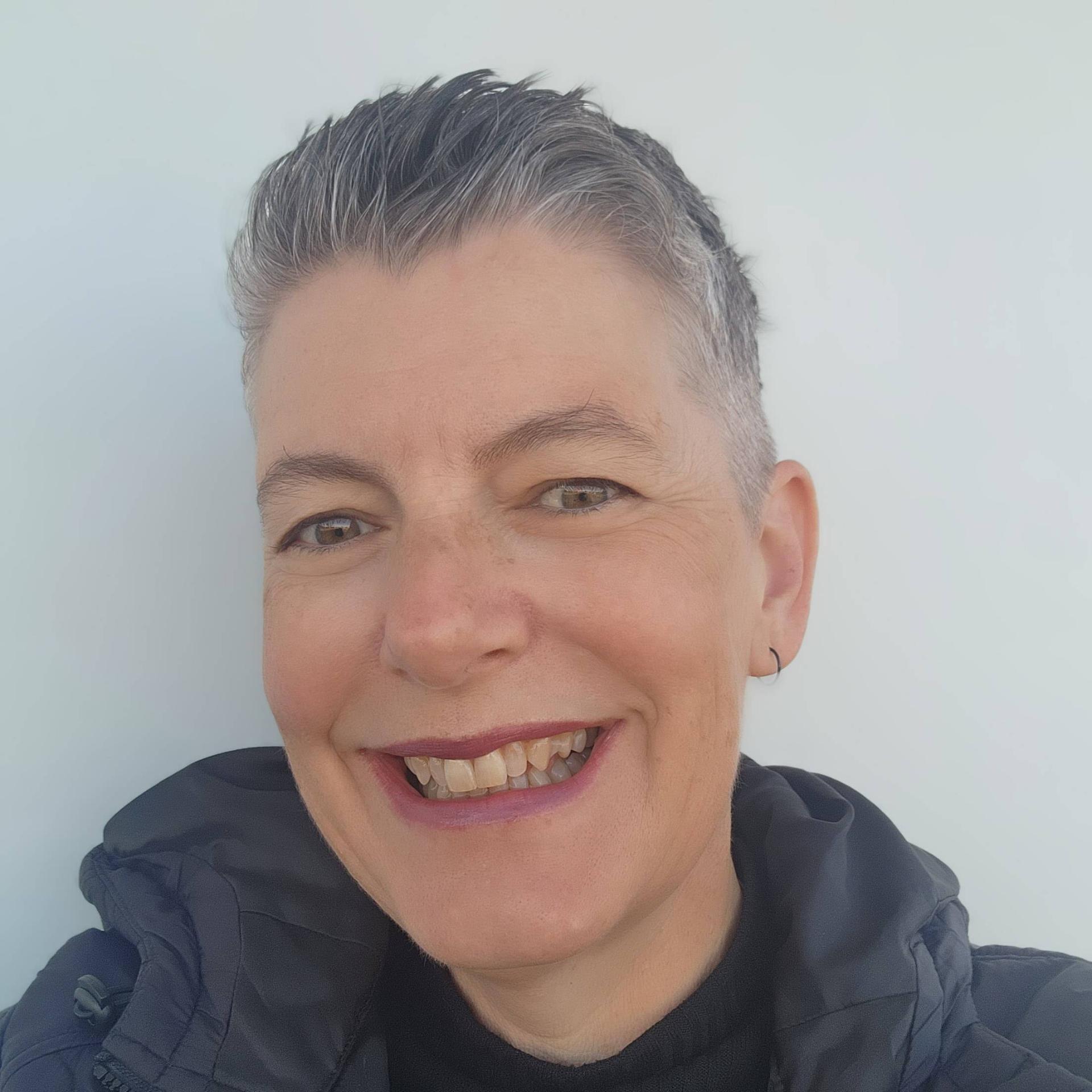 Teri Hayes