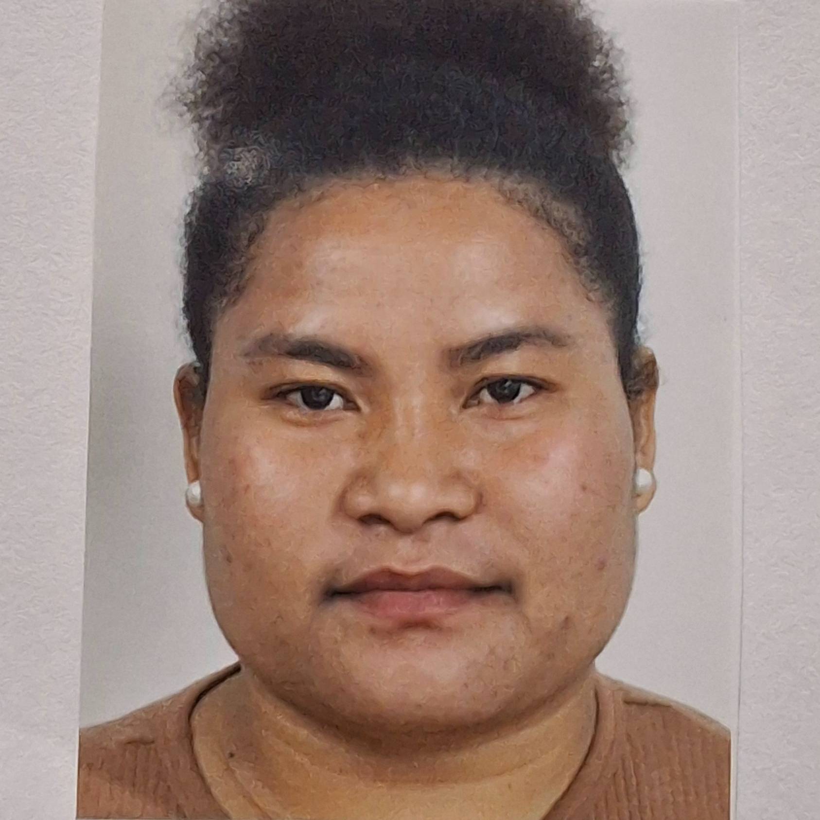 Bonnie Efi