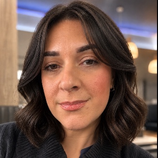 Carrie Geronimos Fox