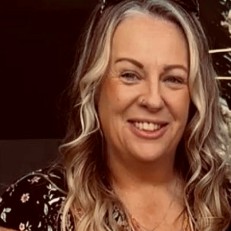 Annette Dwyer