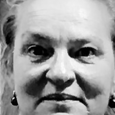 Amanda Lumsden