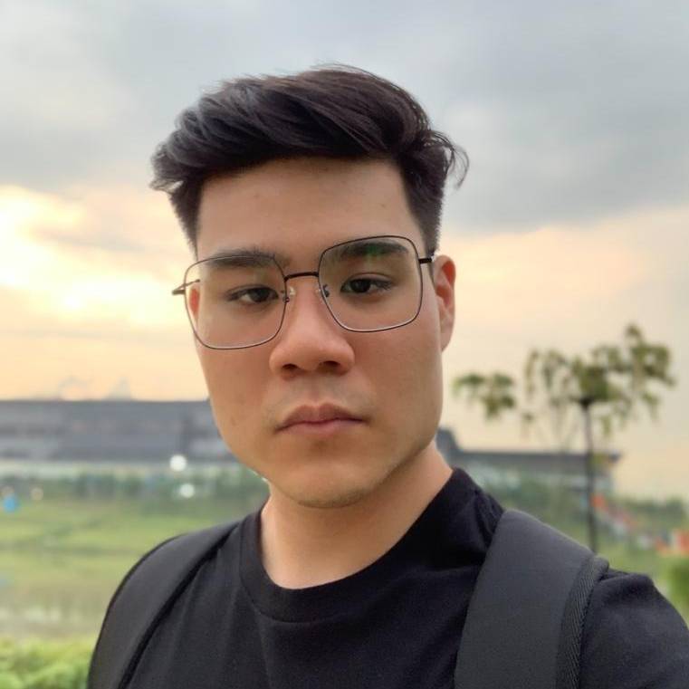 Kenneth Lee