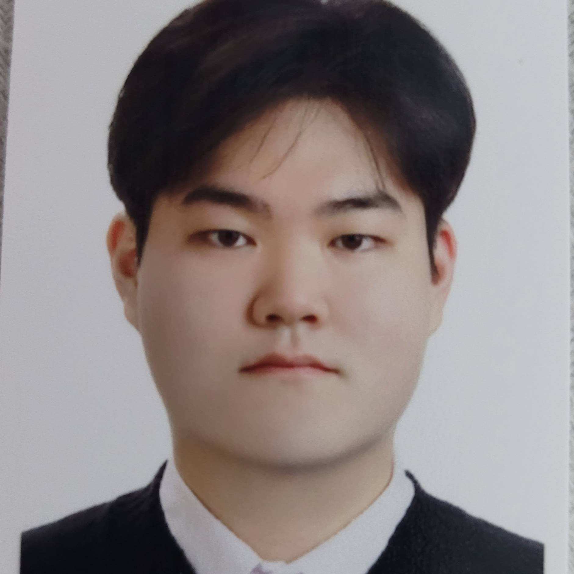 Chang Hoon Lee