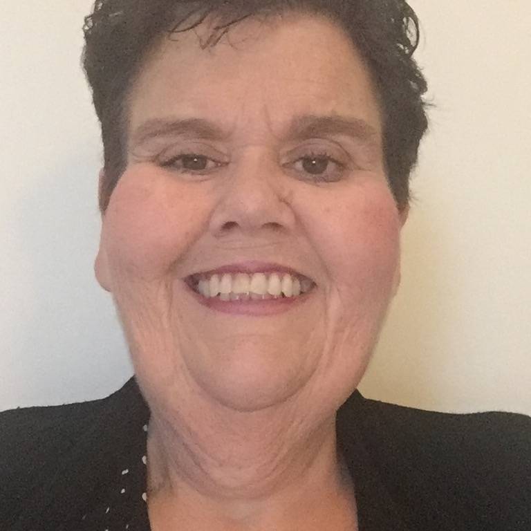 ROSEANNE BRETT