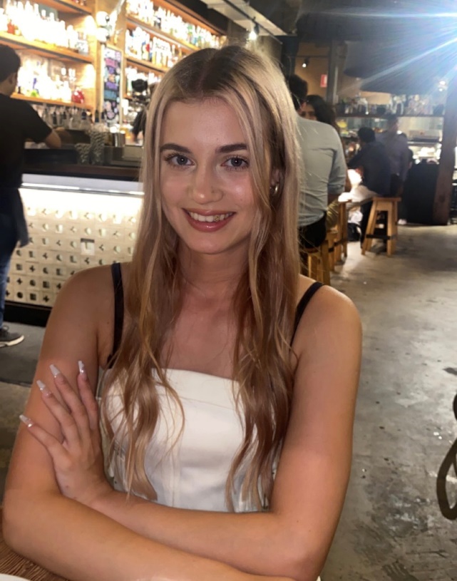 Vanessa Aniott