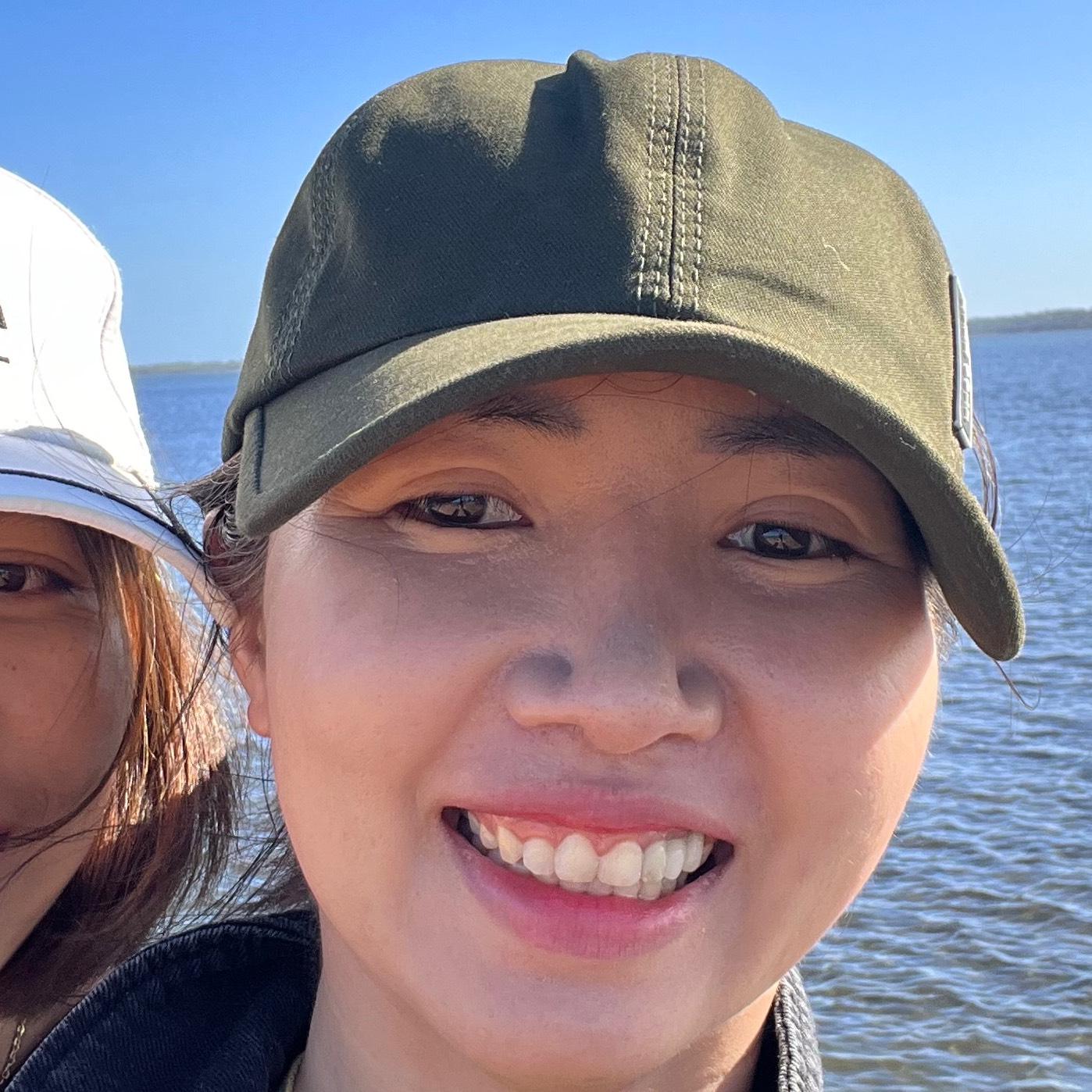 Thi Ngoc Han Nguyen