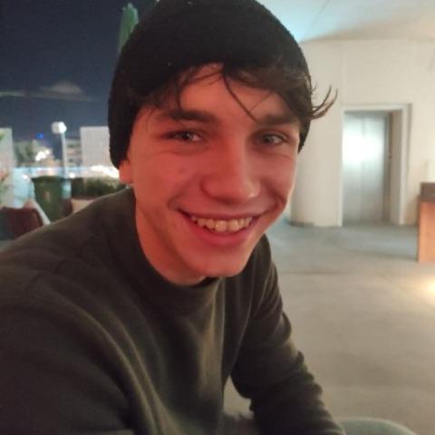Nicholas Deflorian