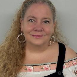 Nicole Elizabeth Thomson