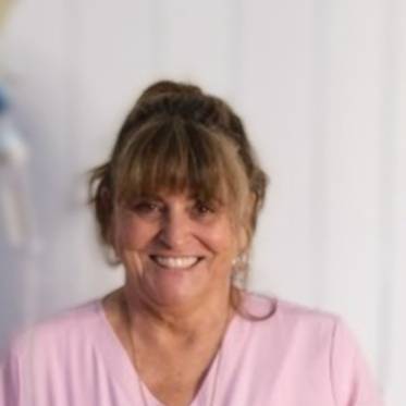 Deborah Kelly